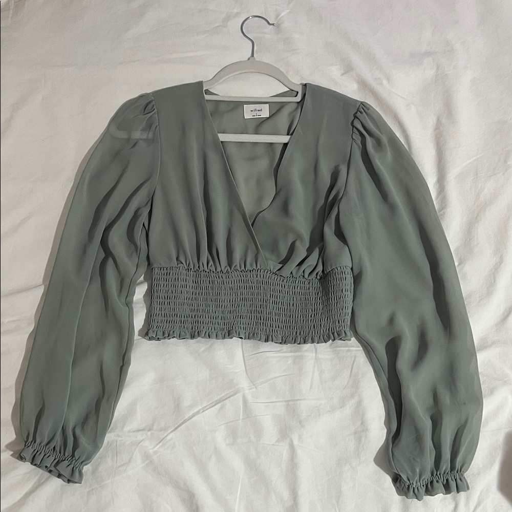 Aritzia Wilfred Sage Green V-Neck Blouse